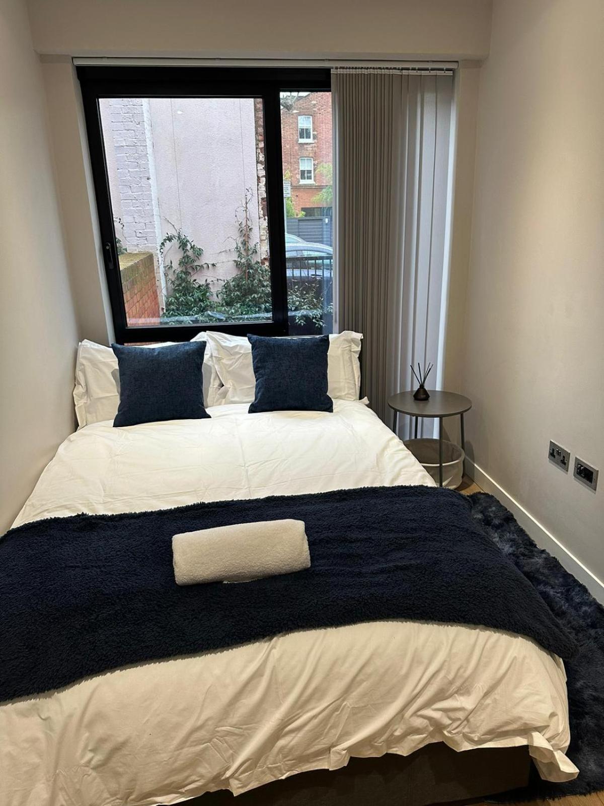Richardson Deluxe - 3 Bed Londra